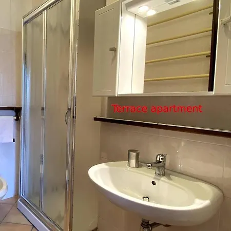Daire Casa Al Campanile Terrace, Leonardoshome Trarego