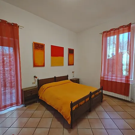 Daire Casa Al Campanile Terrace, Leonardoshome Trarego
